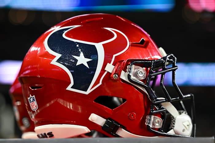 The Houston Texans will wear their "Battle Red" alternate helmets in Week 4.